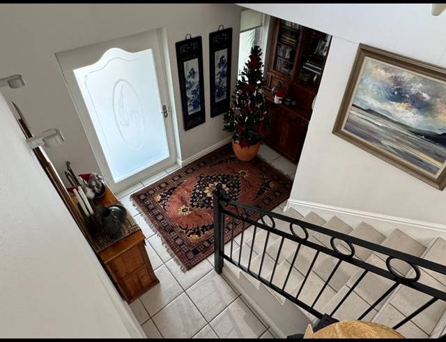 3 BEDROOM HOUSE FOR SALE IN VAN RIEBEECKSHOF